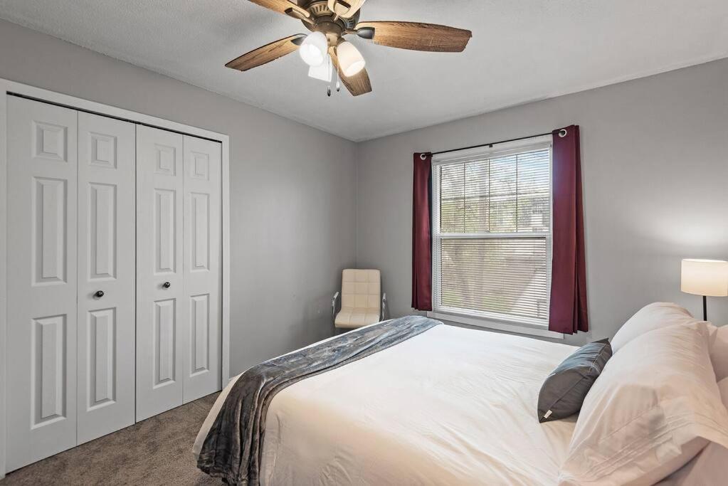 Tranquil 2Br Apt Mpls - 8075 Apt 3 Minneapolis Luaran gambar